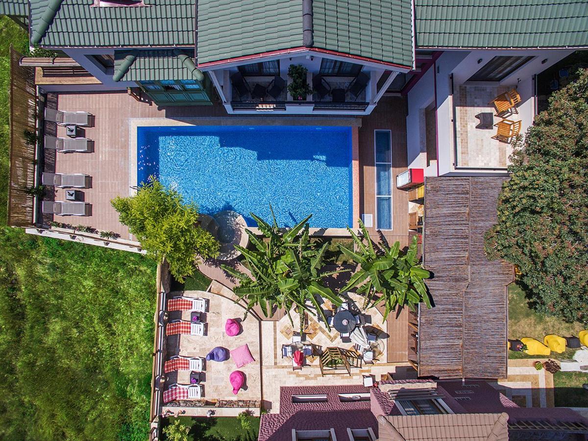 Cesmekes Otel Çeşme Exterior photo